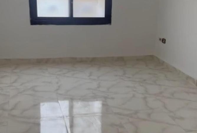 66169800 - Property Image 2