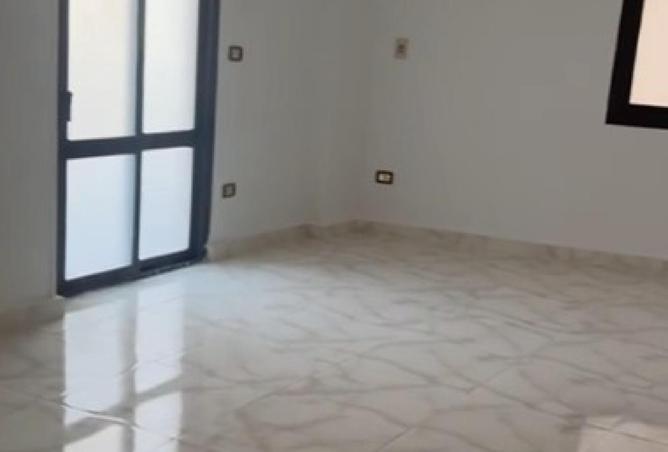 66169800 - Property Image 3