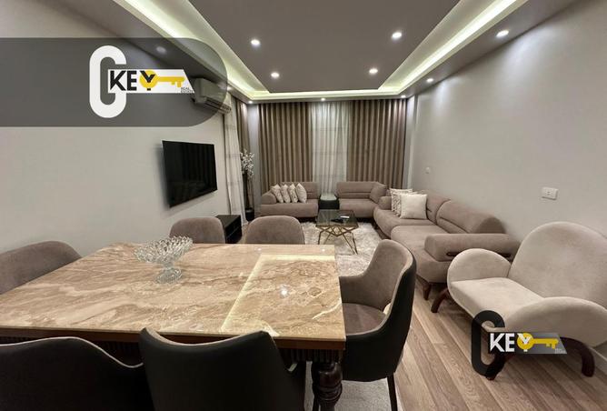 102914378 - Property Main Image