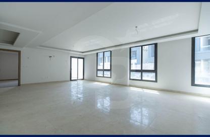 Apartment - 3 Bedrooms - 3 Bathrooms for sale in Sky line - Smouha - Hay Sharq - Alexandria