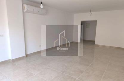 Apartment - 2 Bedrooms - 2 Bathrooms for rent in Moon Residences - Fifth Square - The 5th Settlement - New Cairo City - Cairo
