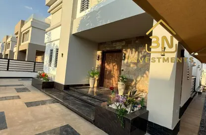 Villa - 4 Bedrooms - 5 Bathrooms for rent in Garden Residence - Hyde Park - New Cairo City - Cairo