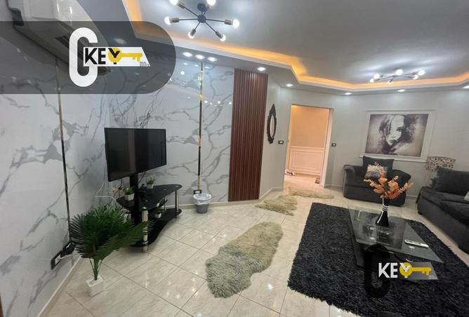 8618499 - Property Image 2