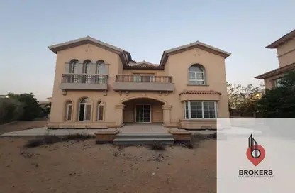 Villa - 5 Bedrooms - 5 Bathrooms for sale in Madinaty - Cairo
