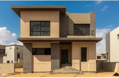 Villa - 5 Bedrooms - 5 Bathrooms for sale in Swan Lake Residence - 5th Settlement Compounds - The 5th Settlement - New Cairo City - Cairo