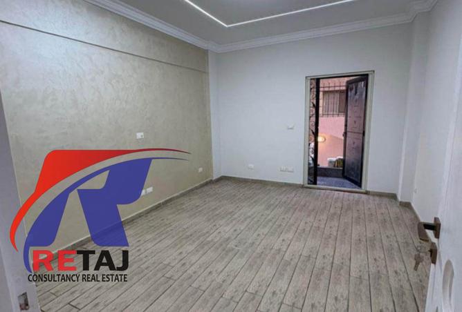 8446900 - Property Image 2