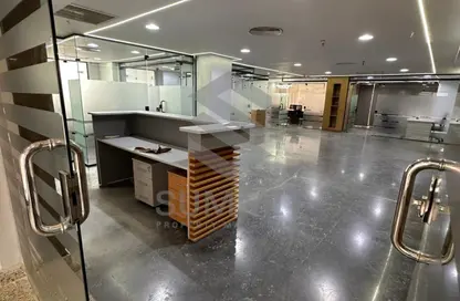 مساحات مكتبية - 5 غرف نوم - 2 حمامات للايجار في فى90 - شارع التسعين الشمالي - التجمع الخامس - مدينة القاهرة الجديدة - القاهرة