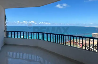 شقة - 3 غرف نوم - 1 حمام للبيع في طريق الجيش - ميامي - حي اول المنتزة - الاسكندرية