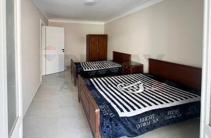 Apartment - 3 Bedrooms - 1 Bathroom for sale in El Gaish Road - Miami - Hay Awal El Montazah - Alexandria