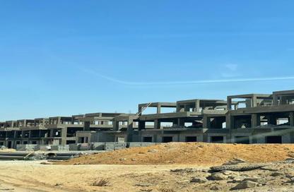 Townhouse - 3 - 3 for sale in Lake West - Sheikh Zayed Compounds - Sheikh Zayed City - Giza Townhouse - 3 - 3 for sale in Lake West - Sheikh Zayed Compounds - Sheikh Zayed City - Giza