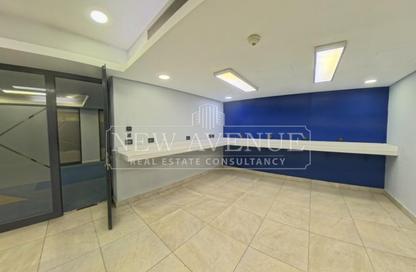 Office Space - Studio - 5 Bathrooms for sale in Cornish El Nile St. - Maadi - Hay El Maadi - Cairo