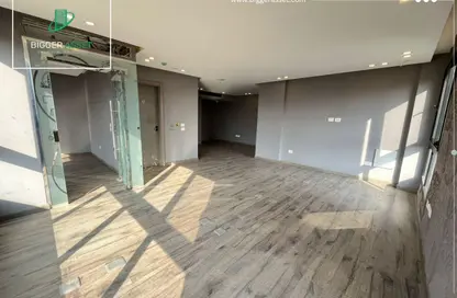 مساحات مكتبية - 4 حمامات للايجار في شارع 254 - دجلة - حي المعادي - القاهرة