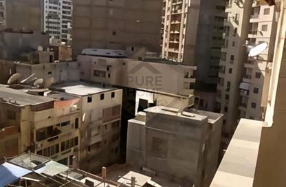 Apartment - 2 Bedrooms - 1 Bathroom for sale in Abo Egela St. - Laurent - Hay Sharq - Alexandria