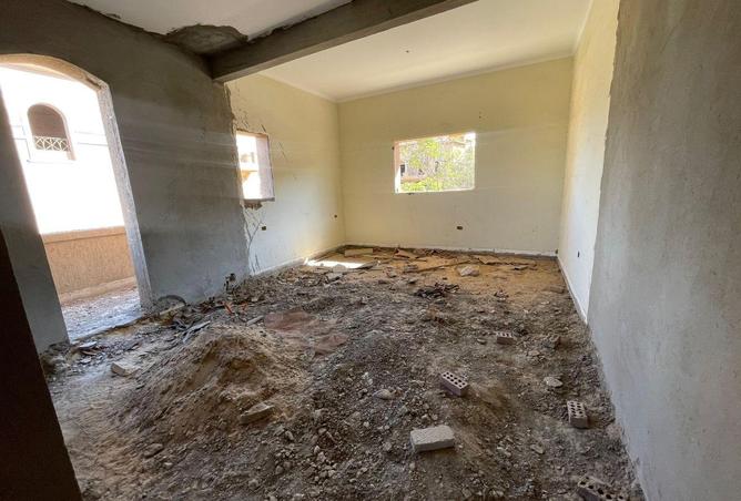 64129503 - Property Image 3