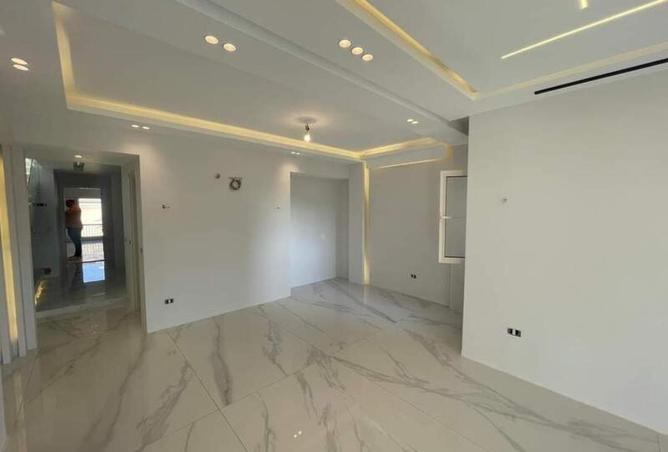 66438240 - Property Image 2