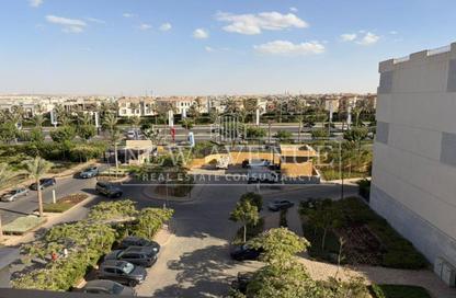 Apartment - 2 - 3 for sale in Eastown - 5th Settlement Compounds - The 5th Settlement - New Cairo City - Cairo