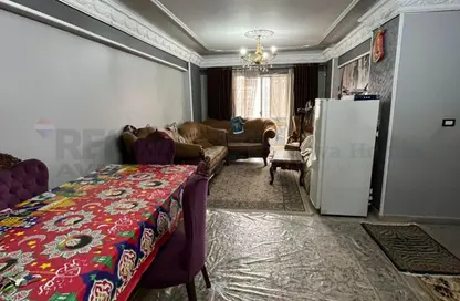 شقة - 3 غرف نوم - 2 حمامات للبيع في شارع جميلة بو حريد - السيوف - حي اول المنتزة - الاسكندرية