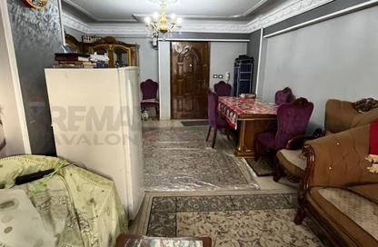 Apartment - 3 Bedrooms - 2 Bathrooms for sale in Gamela Abou Hred St. - Seyouf - Hay Awal El Montazah - Alexandria