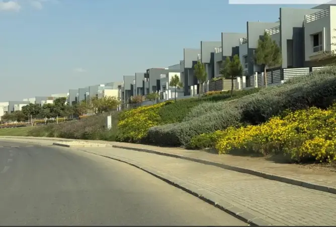 102072928 - صورة العقار 3