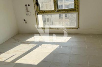 Apartment - 3 Bedrooms - 2 Bathrooms for sale in Mountain View iCity - 5th Settlement Compounds - The 5th Settlement - New Cairo City - Cairo