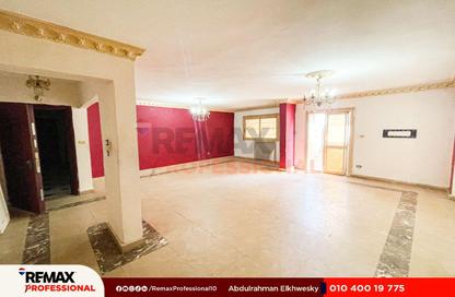 Apartment - 4 Bedrooms - 1 Bathroom for sale in Omar Lotfy St. - Ibrahimia - Hay Wasat - Alexandria