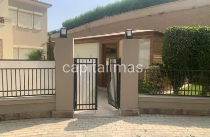 Villa - 7 Bedrooms - 5 Bathrooms for sale in Levana - Uptown Cairo - Mokattam - Cairo