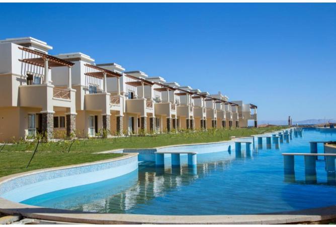 8711050 - Property Image 2