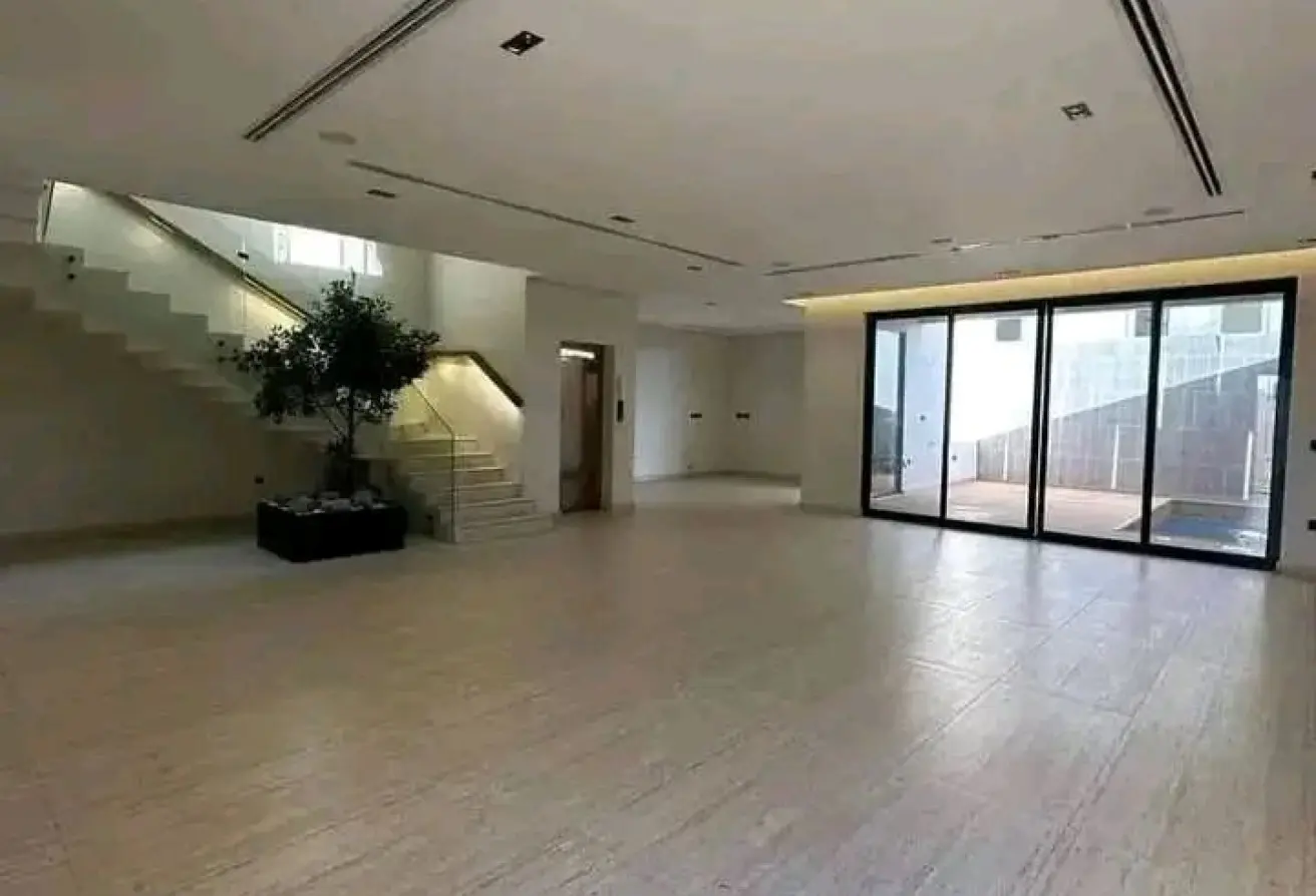 111883835 - Property Main Image
