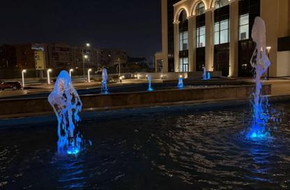 محل تجاري - استوديو - 2 حمامات للايجار في محور مصطفي كامل - التجمع الاول - مدينة القاهرة الجديدة - القاهرة