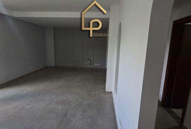 56254648 - Property Main Image