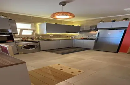 شاليه - 3 غرف نوم - 2 حمامات للبيع في لافيستا باي - لافيستا - قسم الضبعة - الساحل الشمالي