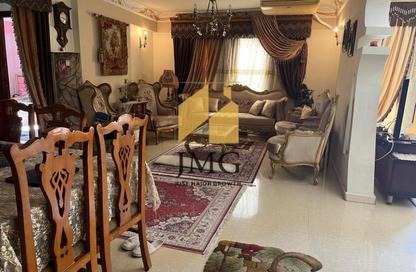 Apartment - 3 Bedrooms - 1 Bathroom for sale in Saba Basha - Hay Sharq - Alexandria