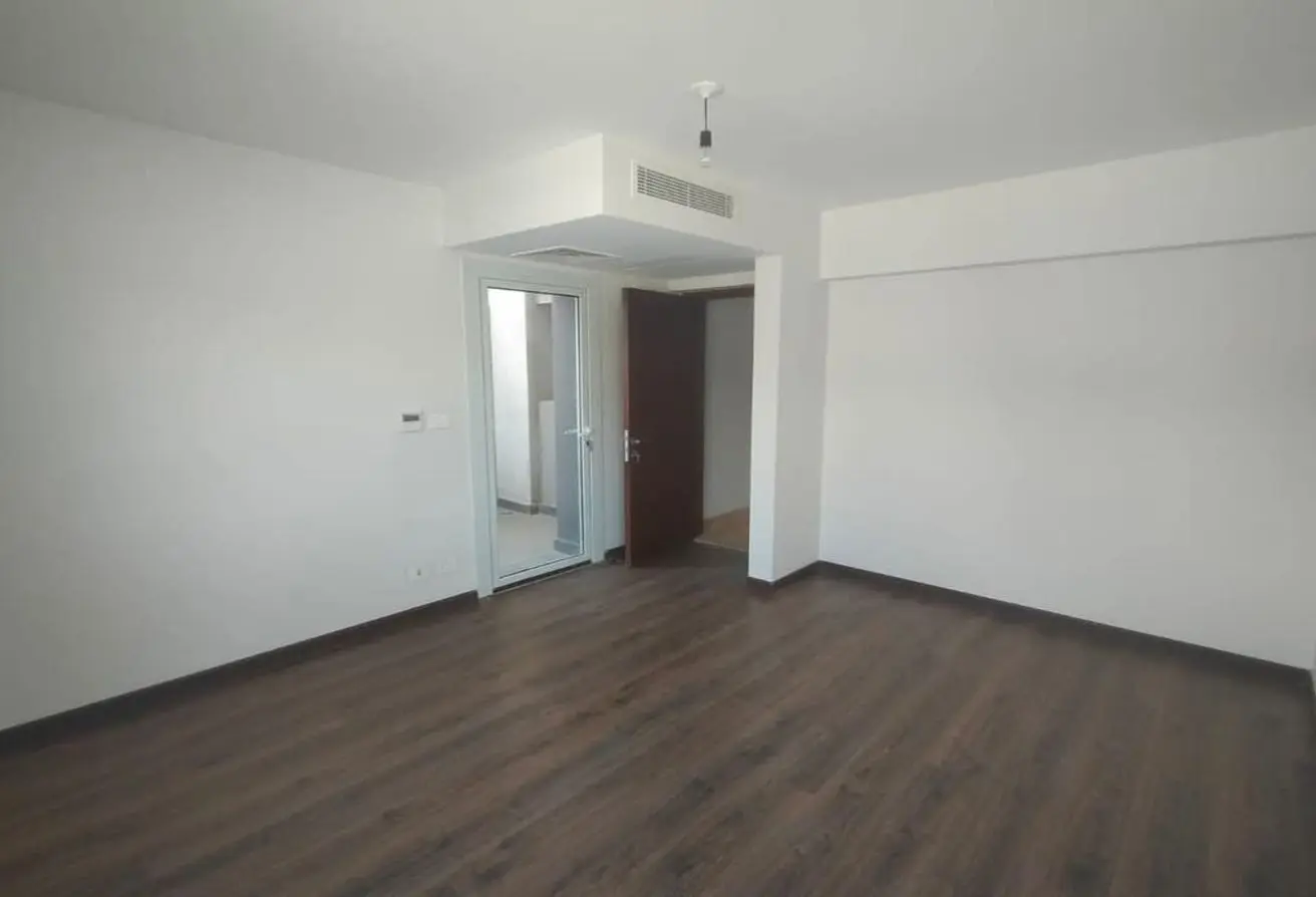 107133361 - Property Main Image