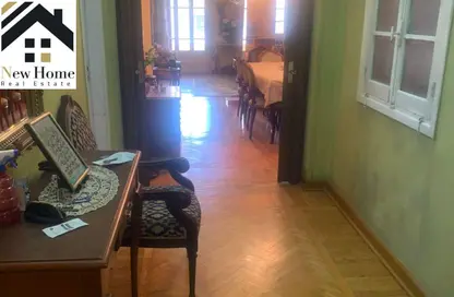 شقة - 3 غرف نوم - 2 حمامات للبيع في الدقي - الجيزة