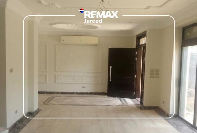 102345922 - Property Main Image