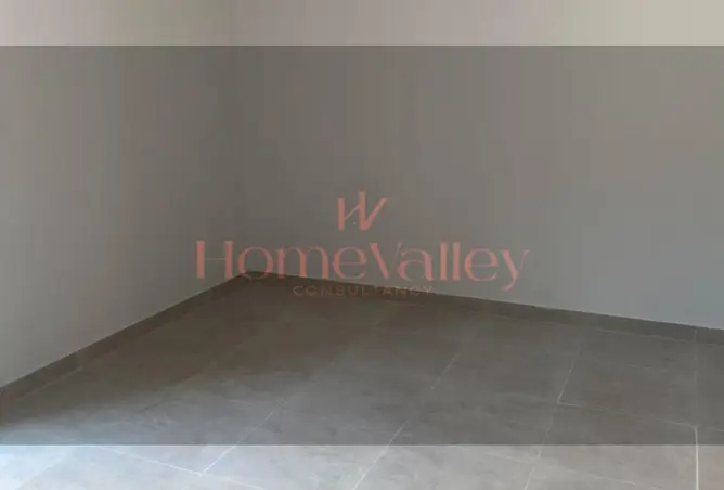 99406293 - Property Image 3