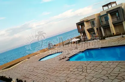 Chalet - 2 Bedrooms - 2 Bathrooms for sale in Coronado Marina - Al Ain Al Sokhna - Suez