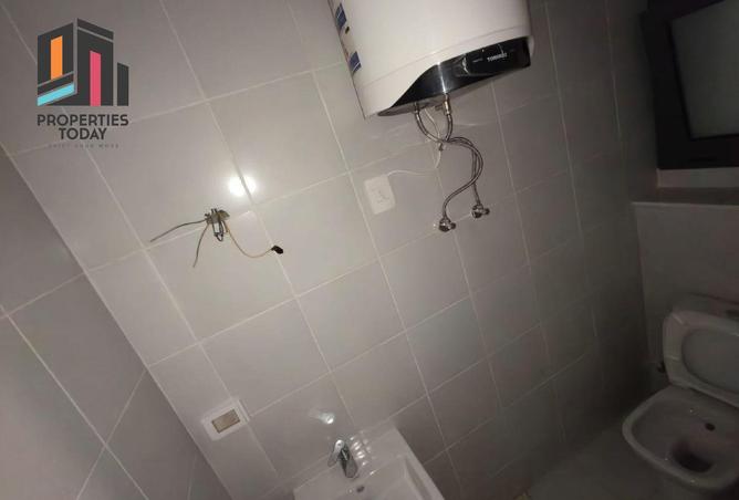 8628874 - Property Image 2