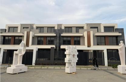 فيلا - 4 - 4 للبيع في مدينة الباتيو - كمبوندات التجمع الخامس - التجمع الخامس - مدينة القاهرة الجديدة - القاهرة