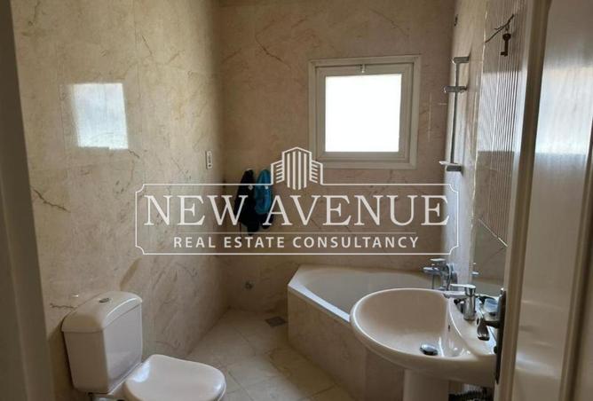 56988093 - Property Image 3