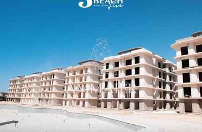 Chalet - 2 Bedrooms - 2 Bathrooms for sale in Fouka Bay - Ras Al Hekma - North Coast