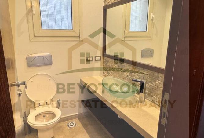 58742603 - Property Image 2