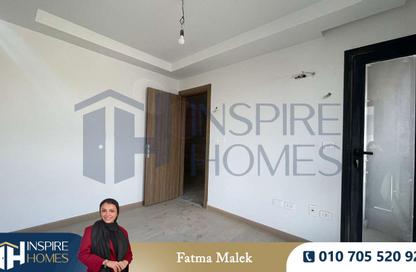 Apartment - 2 Bedrooms - 1 Bathroom for rent in Sky line - Smouha - Hay Sharq - Alexandria