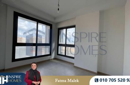 Apartment - 2 Bedrooms - 1 Bathroom for rent in Sky line - Smouha - Hay Sharq - Alexandria