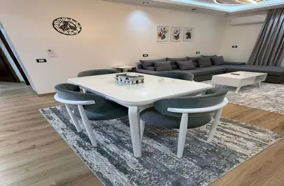 شقة - 2 غرف نوم - 1 حمام للايجار في شارع ابو بكر الصديق - الرحاب المرحلة الثانية - الرحاب - مدينة القاهرة الجديدة - القاهرة