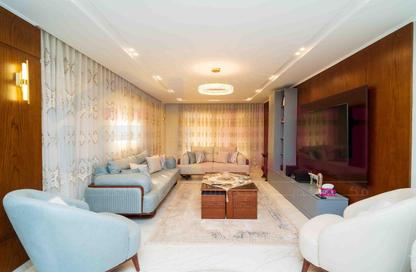 Apartment - 4 Bedrooms - 3 Bathrooms for sale in Saba Basha - Hay Sharq - Alexandria Apartment - 4 Bedrooms - 3 Bathrooms for sale in Saba Basha - Hay Sharq - Alexandria