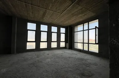 مساحات مكتبية - 4 غرف نوم - 2 حمامات للايجار في ديستريكت 5 - كمبوندات التجمع الخامس - التجمع الخامس - مدينة القاهرة الجديدة - القاهرة