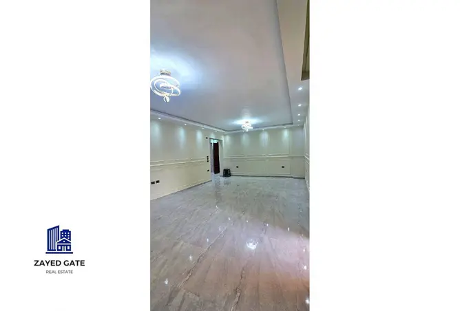 98273974 - Property Image 2