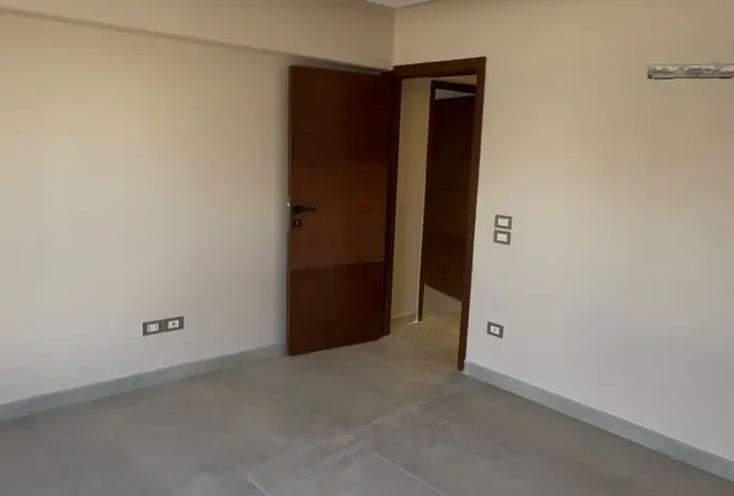 115171203 - Property Image 3