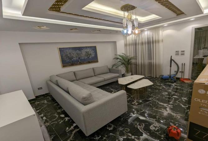 8482170 - Property Image 2